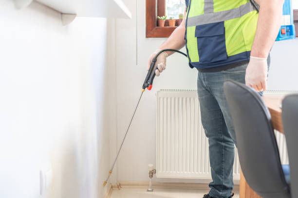 Best Mosquito Control Services  in La Crescenta Montrose, CA